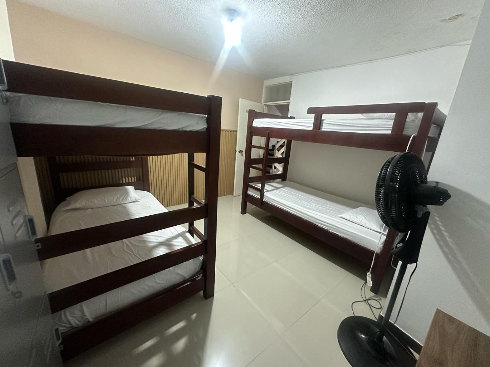 Hostel Brisas Del Nevado Ibagué Esterno foto